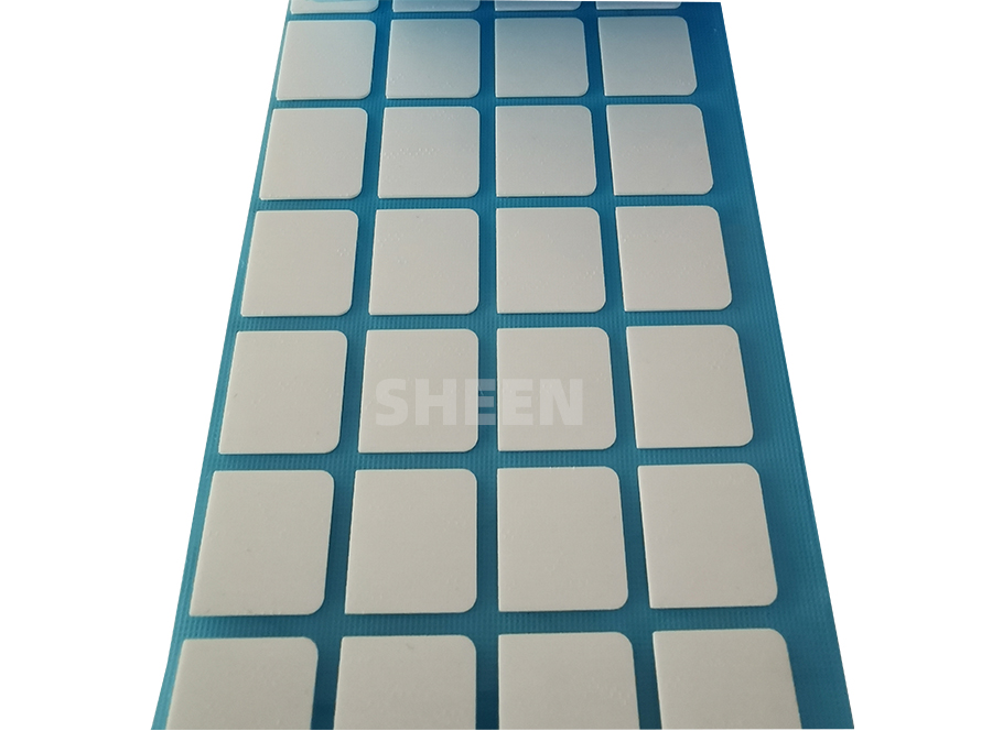 無矽導(dao)熱墊片(pian)