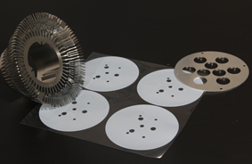 無矽(xi)導熱墊片(piàn)