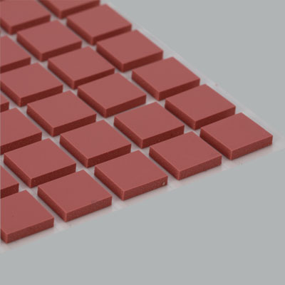 矽膠(jiāo)散熱墊片(pian)