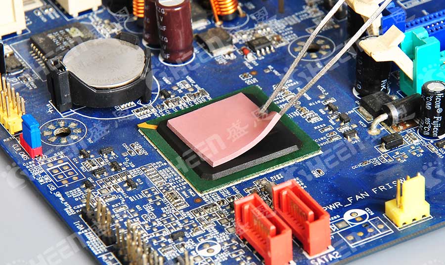 探(tan)索導熱(re)矽膠墊(niàn)片的獨(dú)特優勢(shì)與廣泛(fàn)應用