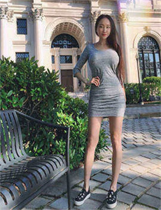 《朴妮唛ed2k-张家界新娘婚礼视频》