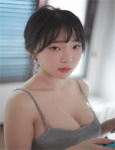 《伊人激情综合网-迈开腿让我看看小草莓》