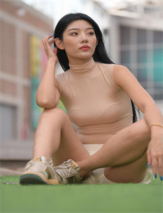 《阿娇双腿张开实干12次-777奇米影视图片》